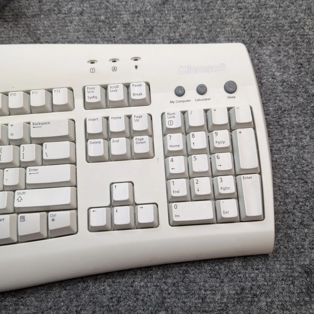 Microsoft RT9410  Internet Keyboard PS/2‎ Wired V 56TWR X04-71487